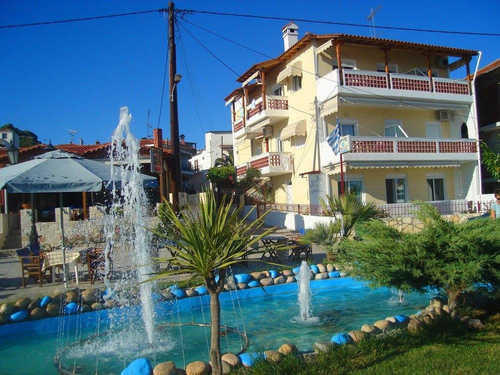 Peristerianos Apartments Неа-Скиони Экстерьер фото