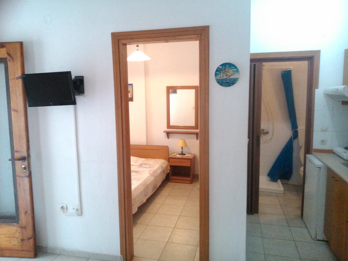 Peristerianos Apartments Неа-Скиони Экстерьер фото